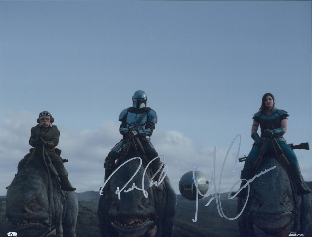 Pedro Pascal & Gina Carano Signed 11x14 Photo - SWAU Authenticated