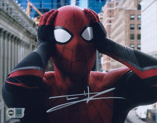 Tom Holland Signed 8x10 Photo - SWAU Authenticated