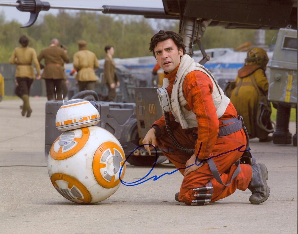 Oscar Isaac Signed 11x14 Photo - SWAU Authenticated - SWAU