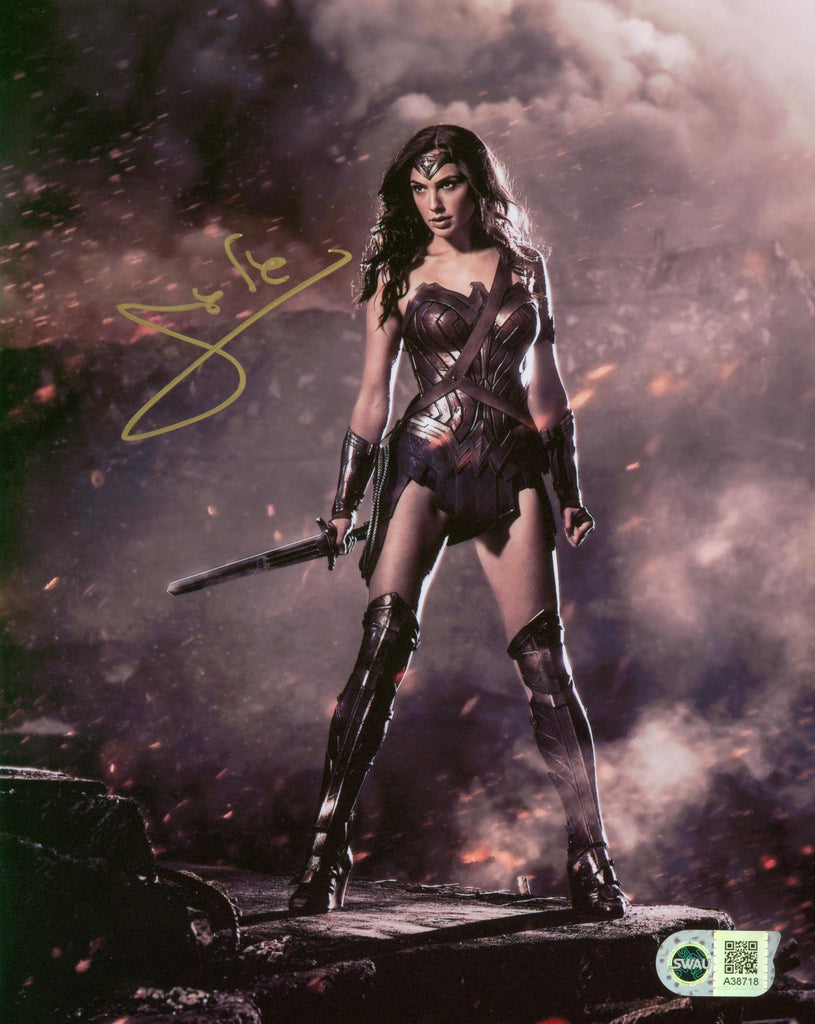 Gal Gadot Signed 8x10 Photo - SWAU Authenticated - SWAU