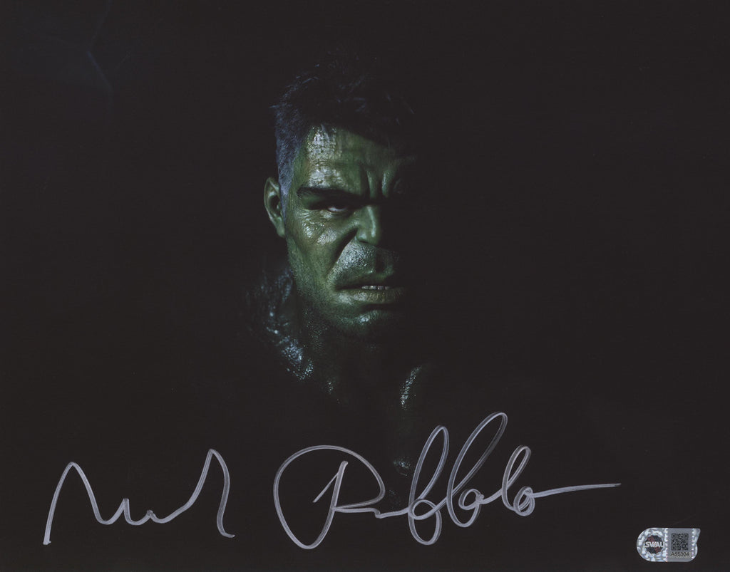 Mark Ruffalo Signed 11x14 Photo - SWAU Authenticated